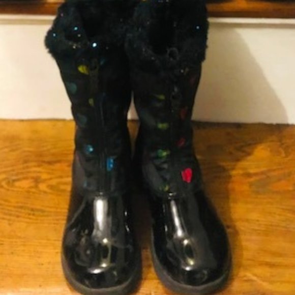 Totes size 12 winter fuzzy boots - Picture 2 of 4